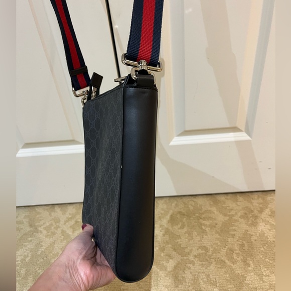 Gucci-like crossbody bag - Picture 9 of 9